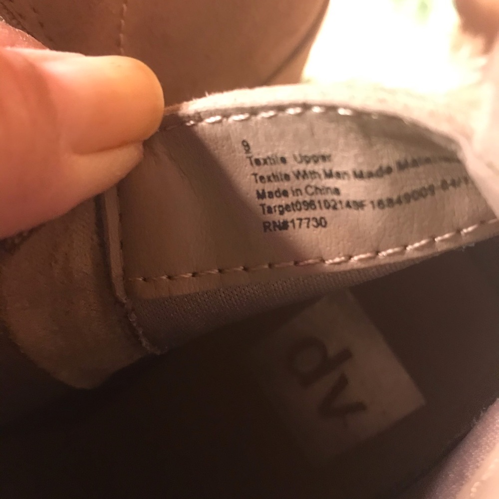 DV Wedge - Picture 3 of 4